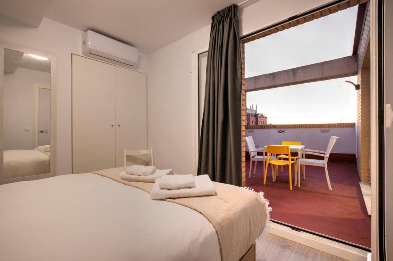 Beds & Breaks - Marina Beach Valencia Luaran gambar